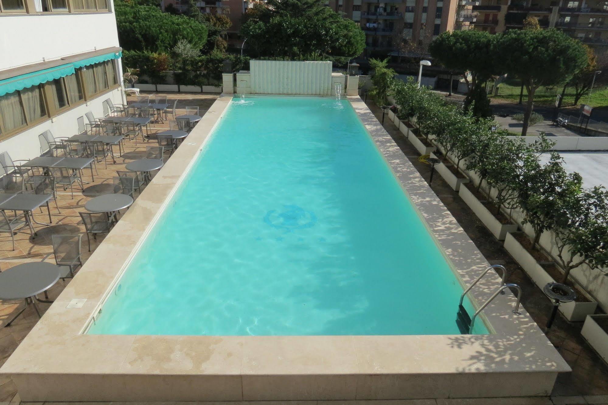 Enea Hotel Pomezia Εξωτερικό φωτογραφία